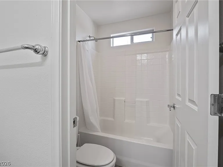 8907 W Torino Ave — Photo 36