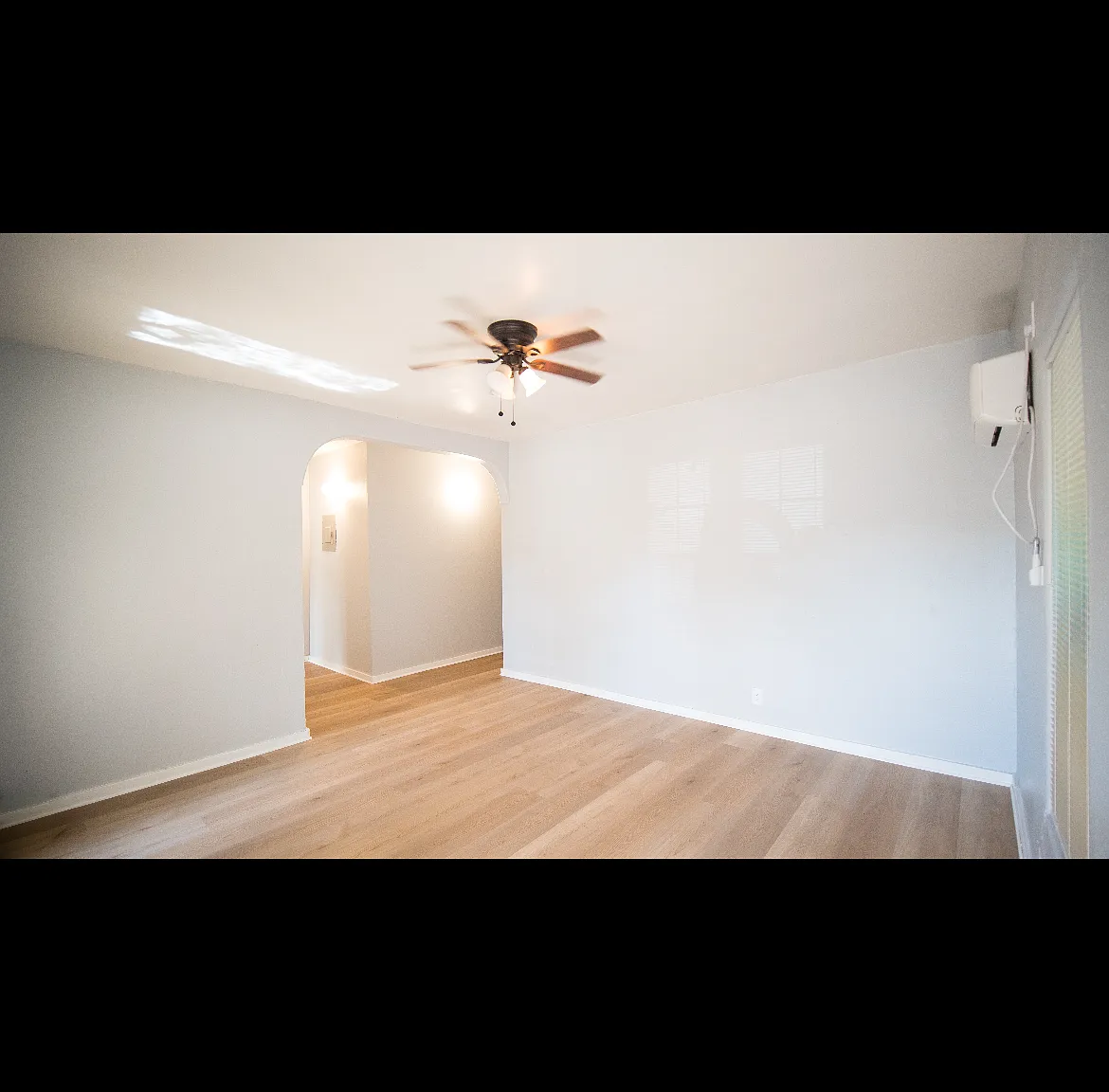 3 bed, 1200 sqft, $1,250 — Photo 2