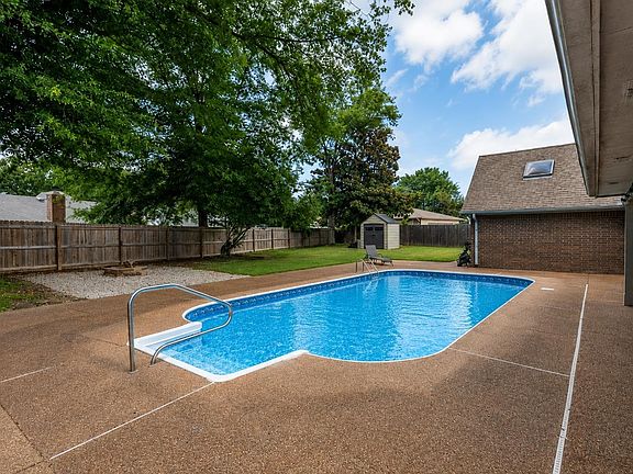 2nd image of 3771 Mendel Dr