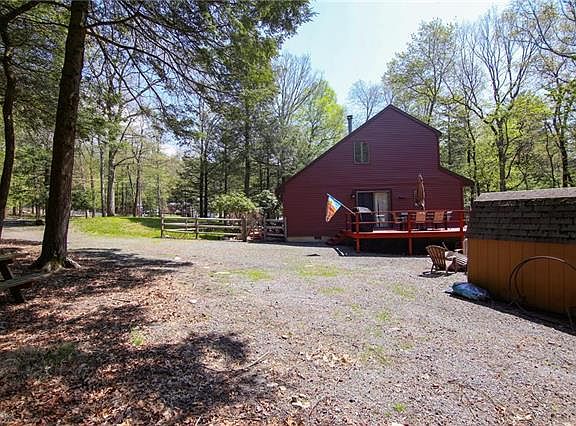 3rd image of 34 Watauga Ln
