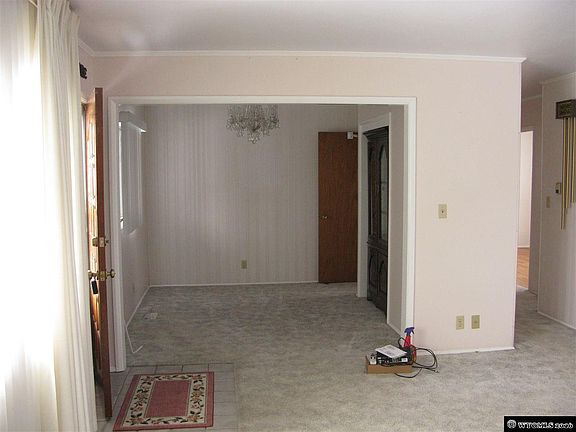 2nd image of 1247 Lincoln Ave