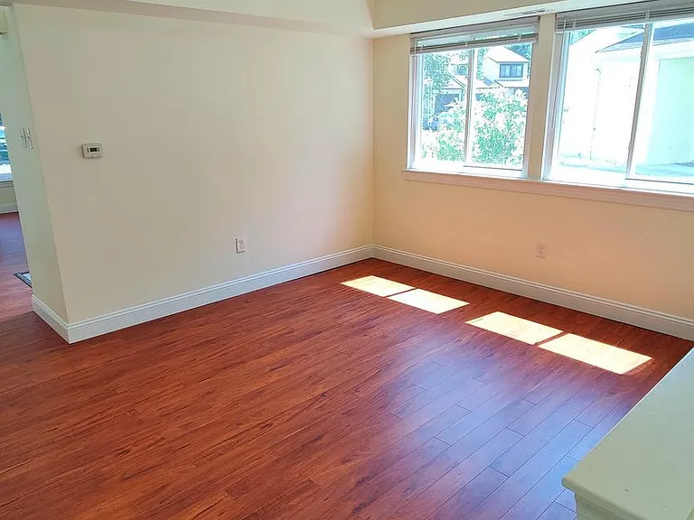 41 Peregrine Dr — Photo 3
