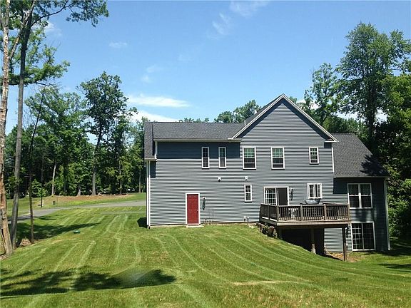 2nd image of 16 Waverly Way