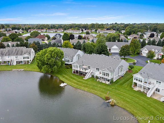 5th image of 3114 Summer Grove Way #27