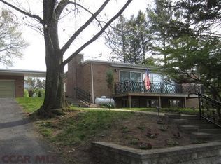 530 Stony Ln, State College, PA 16801