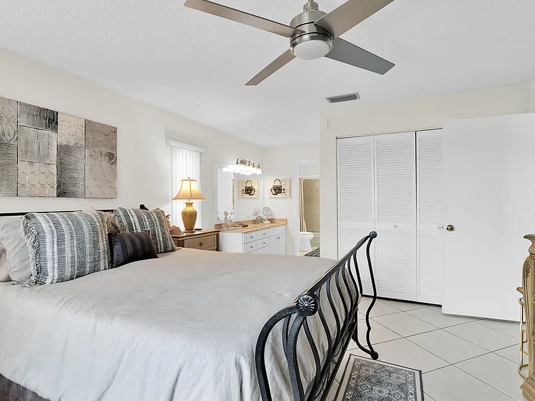 5910 Via Delray #C — Photo 11