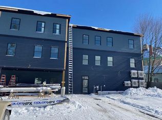 22 Cumberland St #202, Westbrook, ME 04092