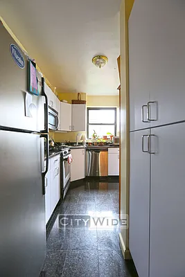 Rented by City Wide Apartments | media 6