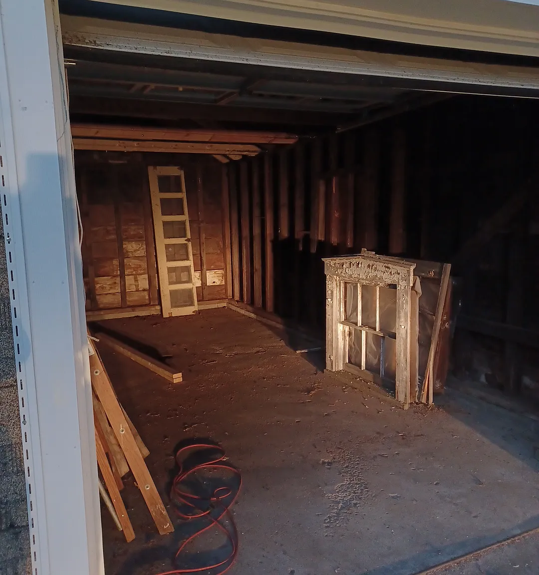 Studio, 360 sqft, $150 — Photo 2