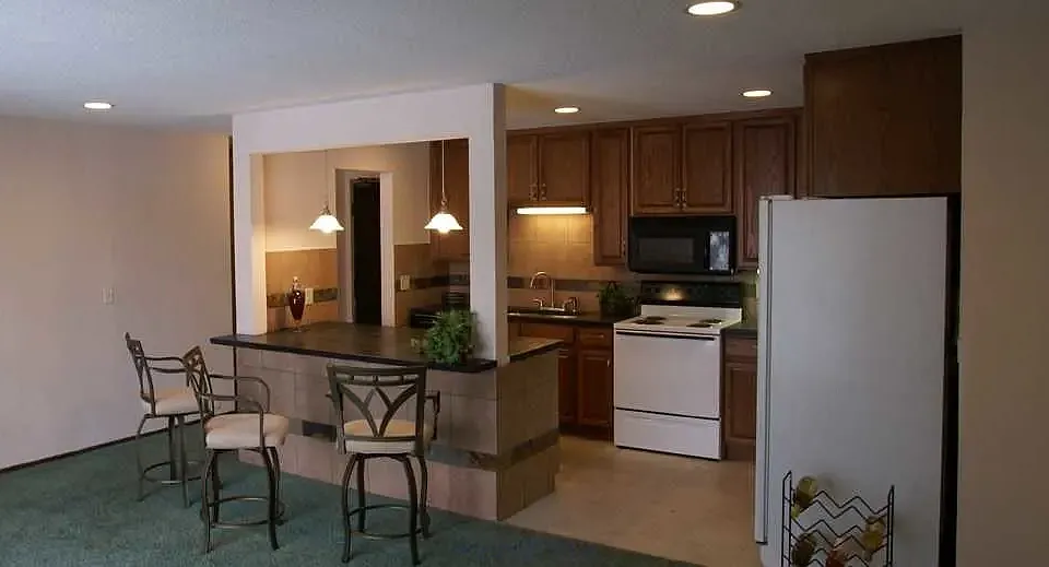 Pleasant Apartments
