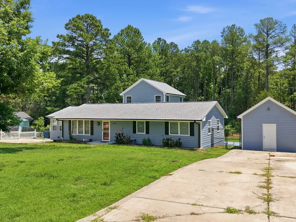 2800 Davie Dr, Durham, NC 27704