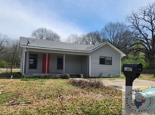 1607 Harlen St, Texarkana, TX 75501