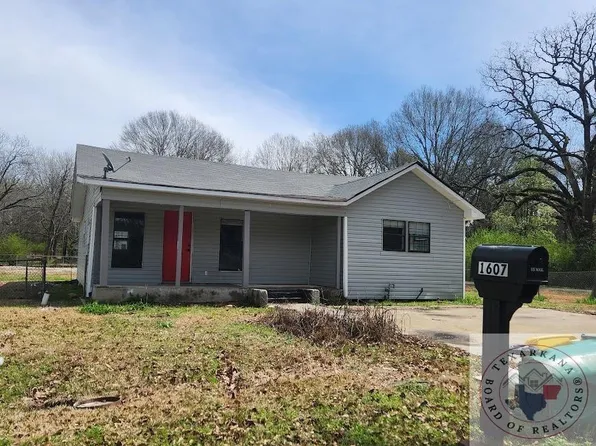 1607 Harlen St, Texarkana, TX 75501