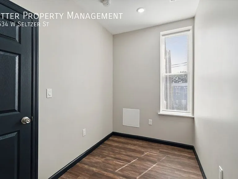 2634 W Seltzer St — Photo 15