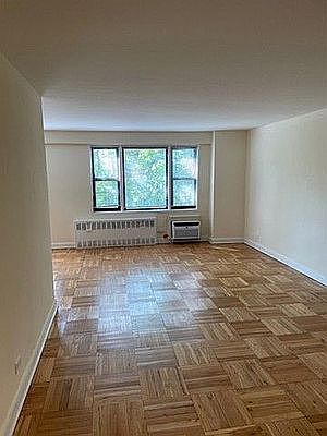 3rd image of 12360 83rd Ave APT 11P