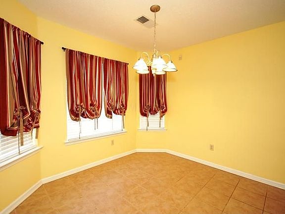 3rd image of 7050 Naples Dr