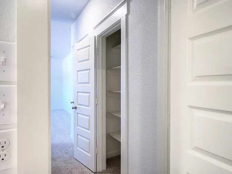 21251 Shore Bluff Dr — Photo 19