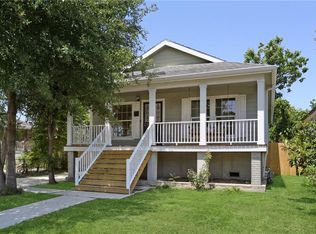8521 Edinburgh St, New Orleans, LA 70118