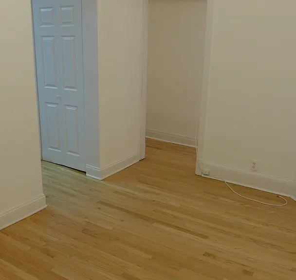 Webster Apartments — Photo 4