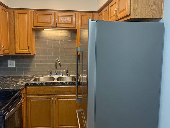 2nd image of 210 Circle Ave APT 503