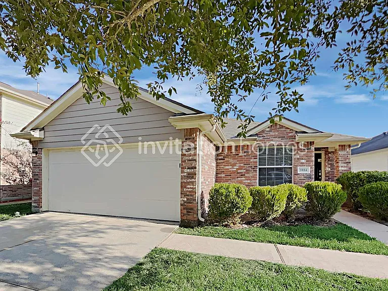 1014 Redcrest Springs Ct — Photo 1