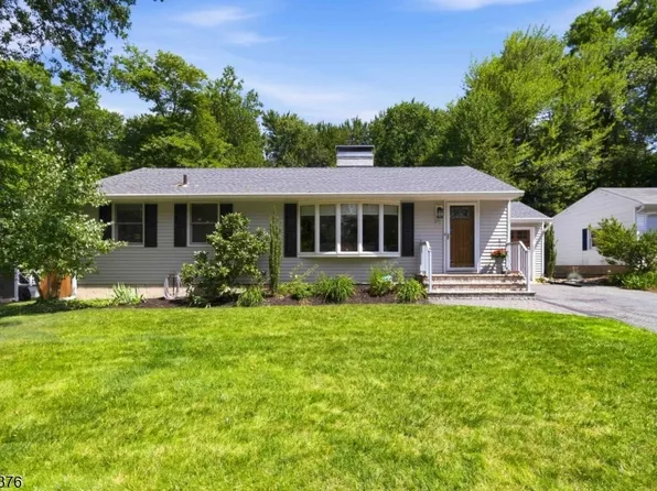 50 Warren St, Hanover Twp., NJ 07981