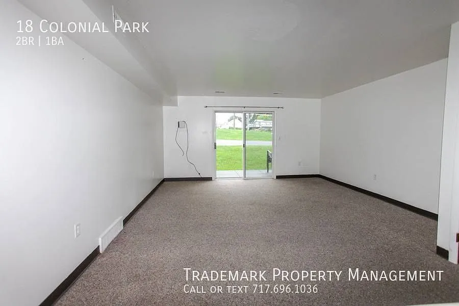 2 bed, 1.0 bath, 900 sqft, $1,435 — Photo 1