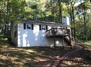 496 Freeze Rd, Linden, VA 22642