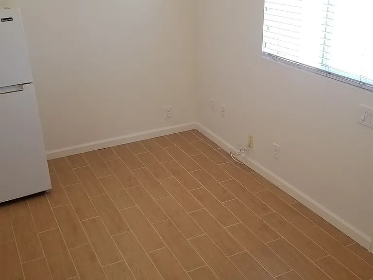 1816 S La Brea Ave #1818-3/4 — Photo 4