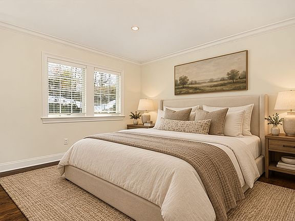4th image of 31 Cedar Pl