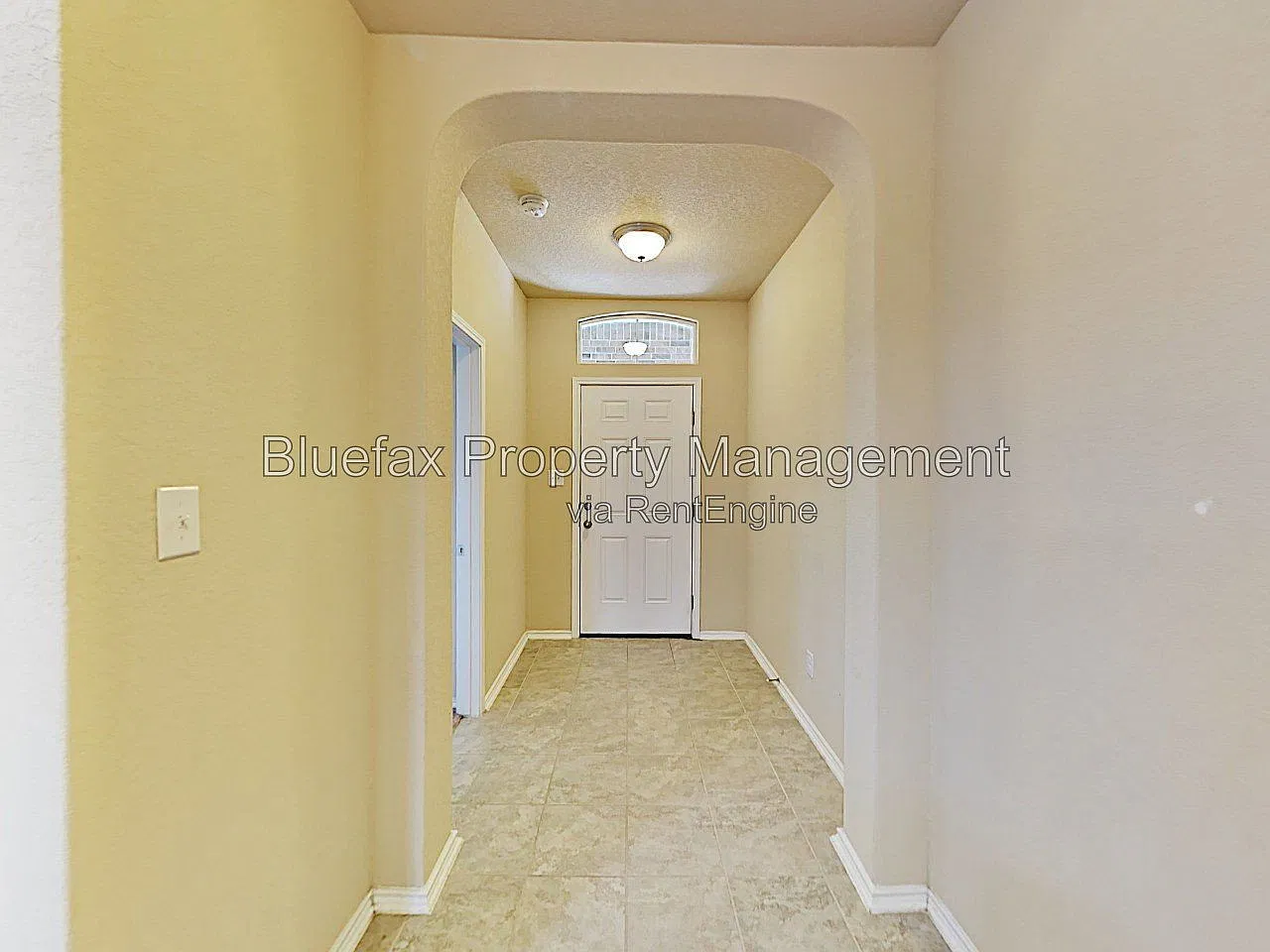4 bed, 2.0 bath, 1748 sqft, $1,785 — Photo 3