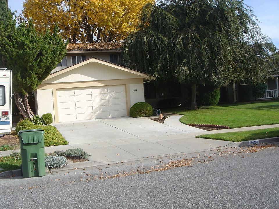 1st image of 3484 Cuesta Dr