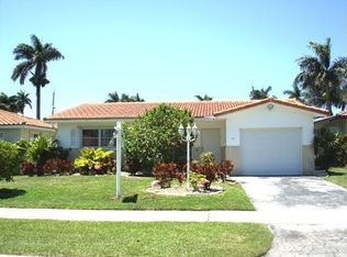 1311 Buchanan St, Hollywood, FL 33019