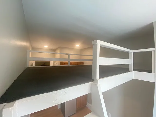 Studio, 9999 sqft, $1,845 — Photo 4
