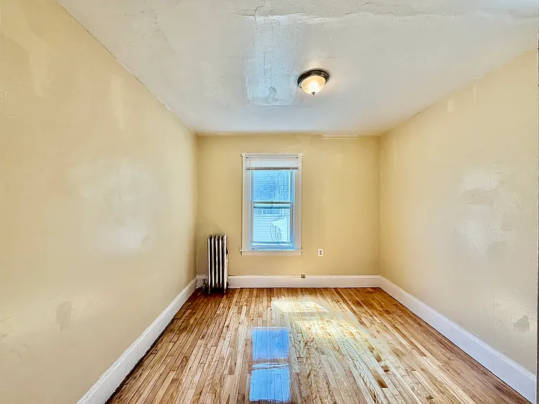 2 Shirley St #2A — Photo 6