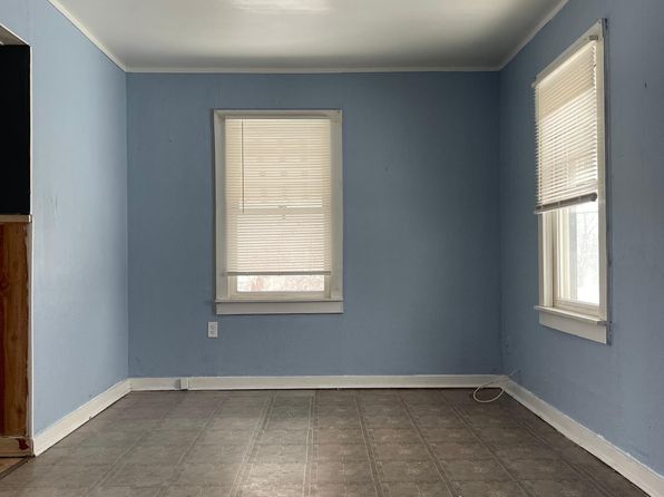 785 S Broadway St APT 2