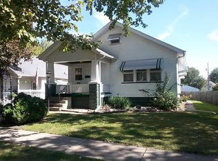 719 N Howell St, Davenport, IA 52802