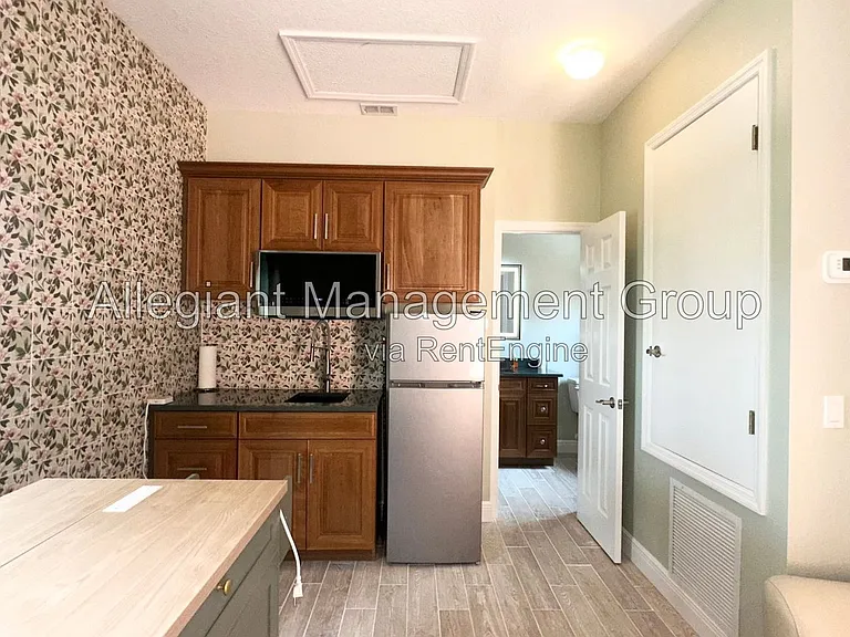 1287 Glendora Rd N — Photo 41