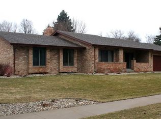 2505 S Lincoln Ave, Sioux Falls, SD 57105