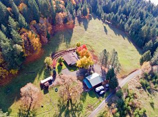 36106 Wagner Ln, Cottage Grove, OR 97424