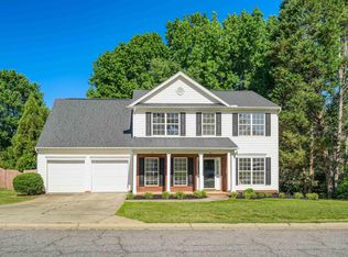 8 Stapleford Park Dr, Greenville, SC 29607