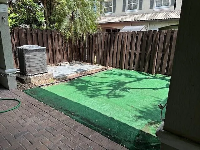 15305 SW 89th Ter — Photo 6