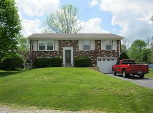 113 Redwood Dr, Frankfort, KY 40601