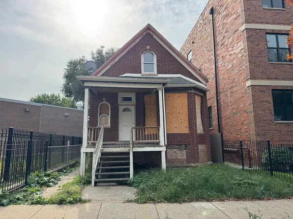 2416 N Linden Pl, Chicago, IL 60647