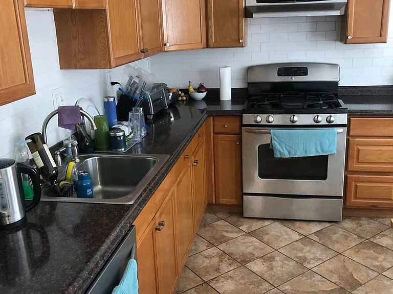 39 Union St #3 — Photo 6
