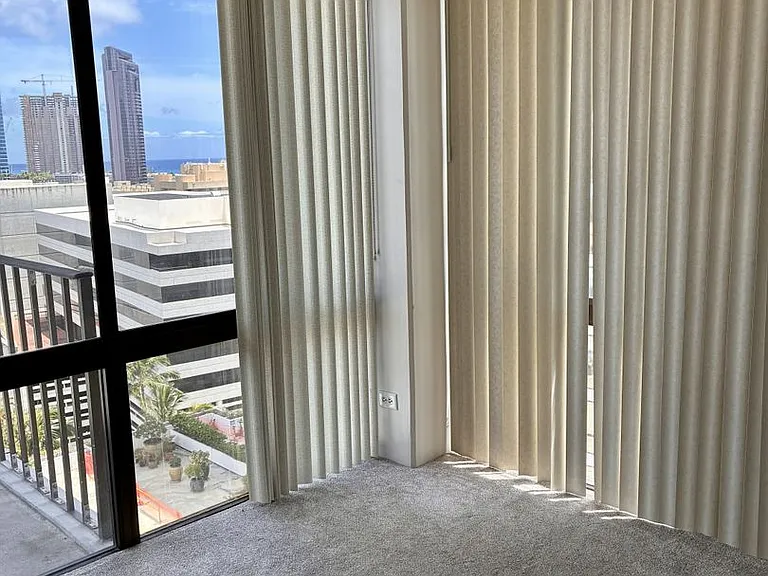 225 Queen St #14B — Photo 11