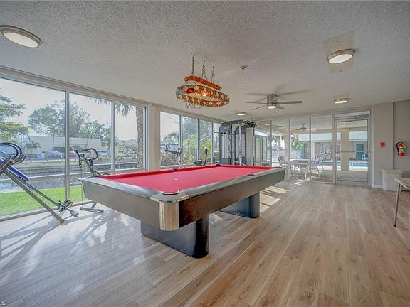 4th image of 4803 Sunset Ct Unit 1