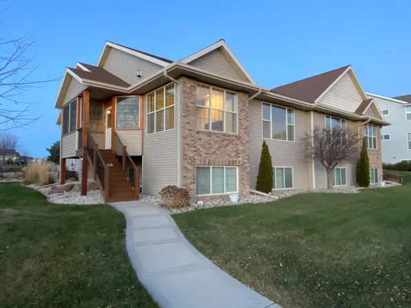 5236 Sassafras Dr, Madison, WI 53711