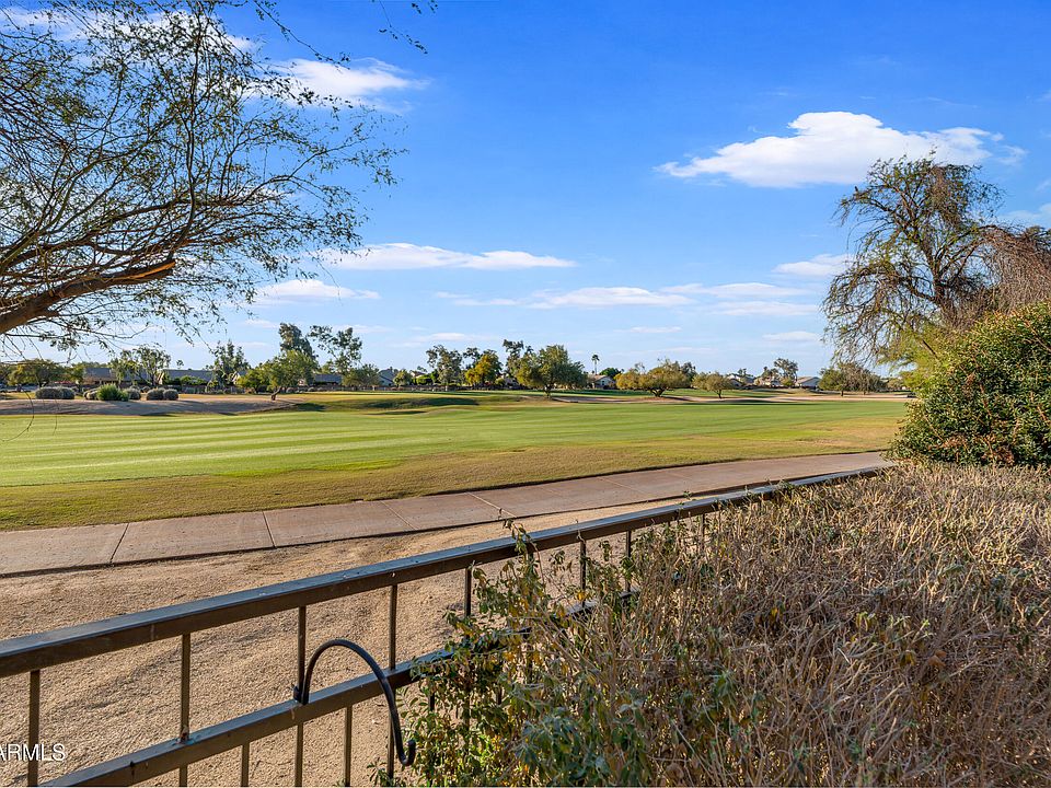 1st image of 15240 N Clubgate Drive -- #129