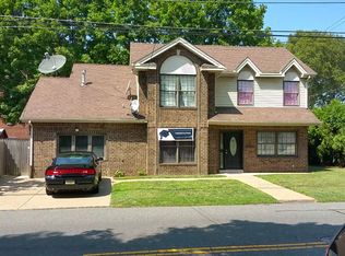 9534 Clark St, Philadelphia, PA 19115